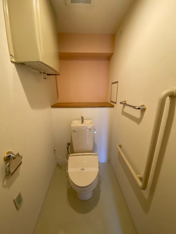 ※同建物他号室の写真です