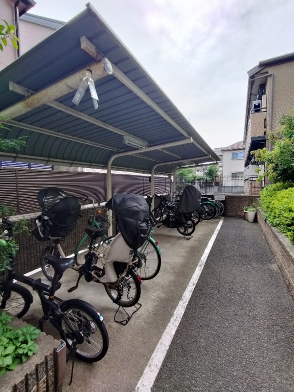 敷地内・建物