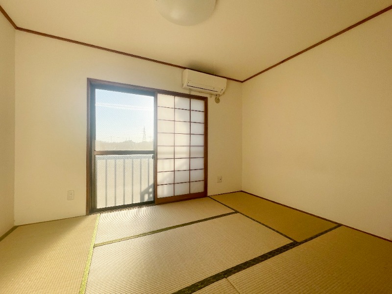 別号室参考写真※お掃除前の写真です