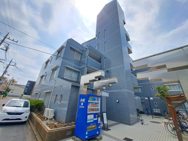 敷地内・建物