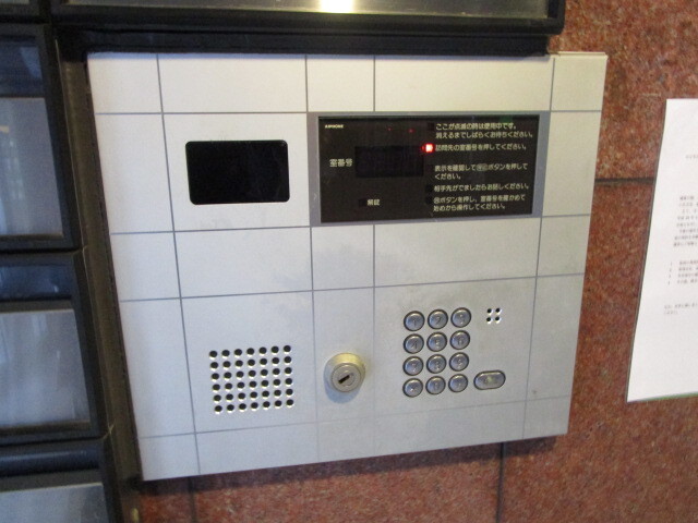 敷地内・建物