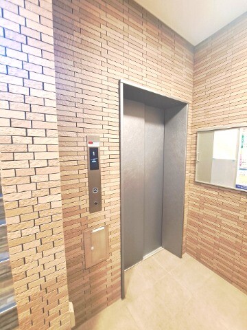 敷地内・建物