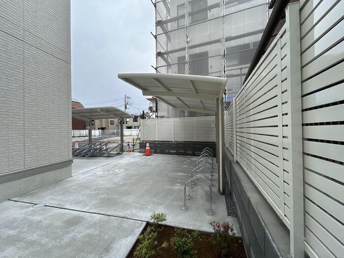 敷地内・建物