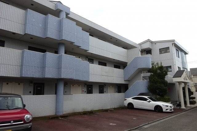 敷地内・建物