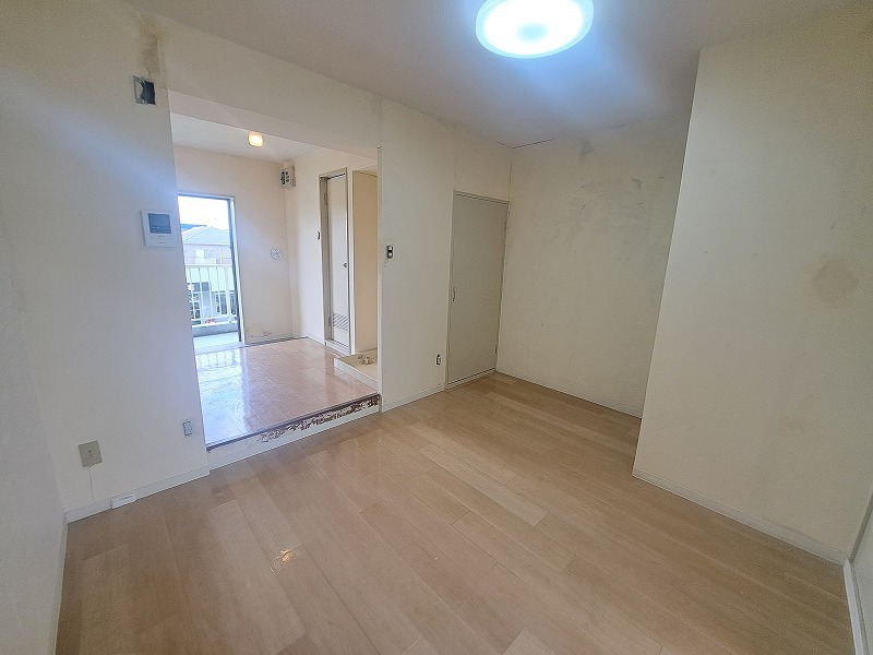 ※別号室の写真で参考写真になります。