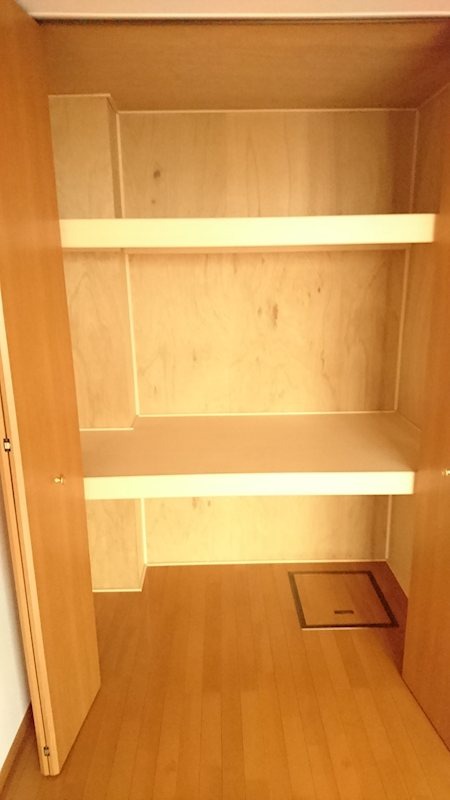 内装11