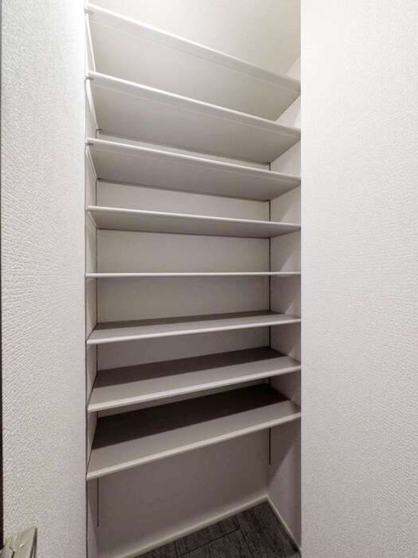 収納