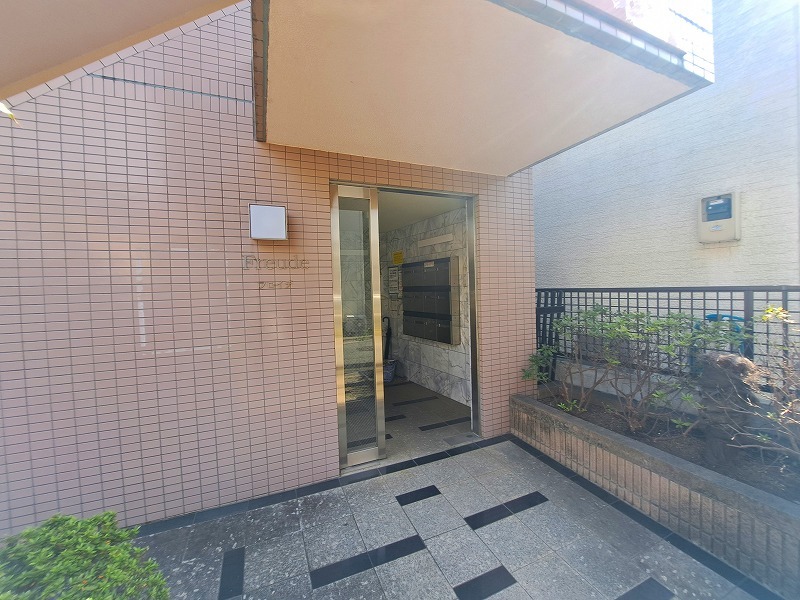エントランス