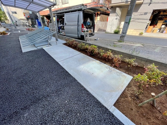 敷地内・建物