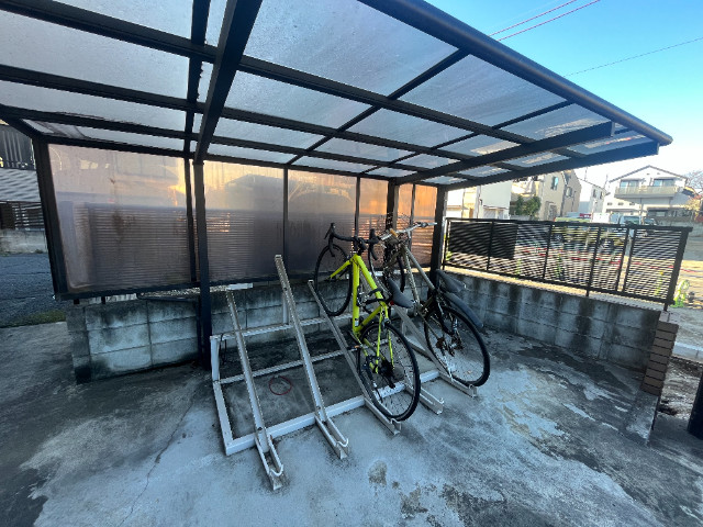 敷地内・建物