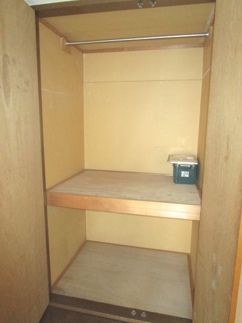 奥行きのある大型収納です