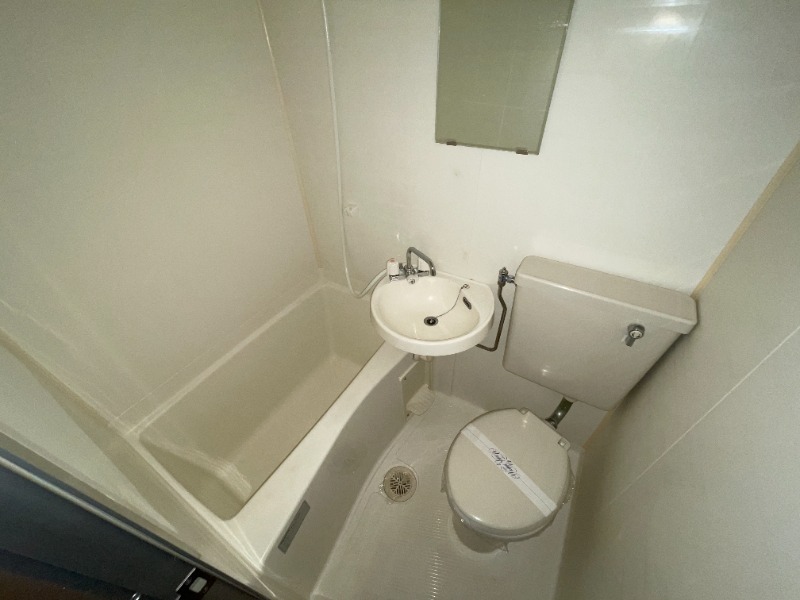 ※他号室の写真です