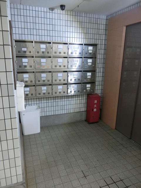 敷地内/建物
