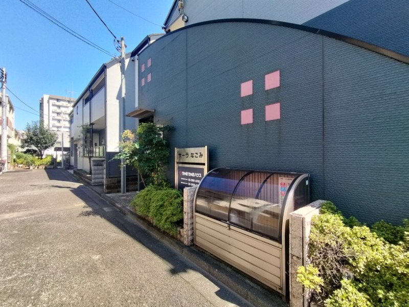 敷地内・建物
