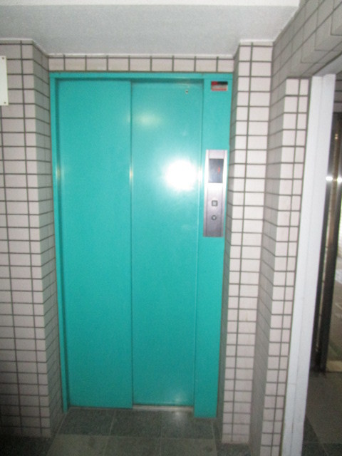 敷地内/建物