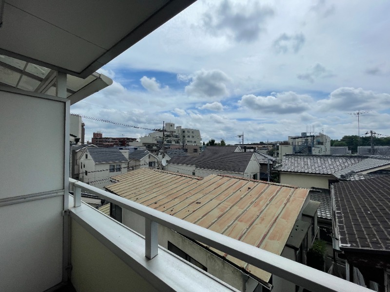 ※別号室の参考写真です