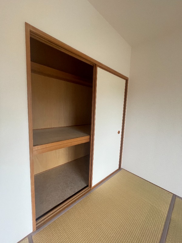 内装19