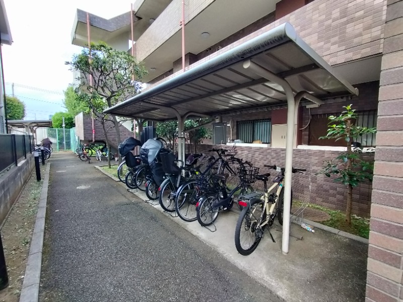 敷地内・建物