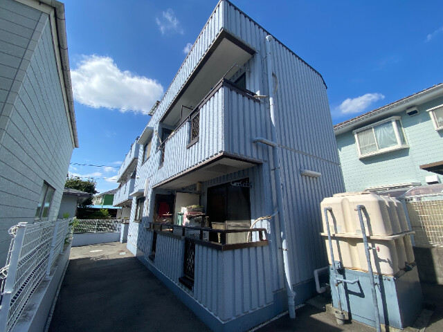 敷地内・建物