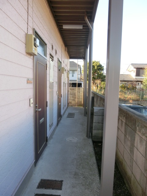 敷地内・建物