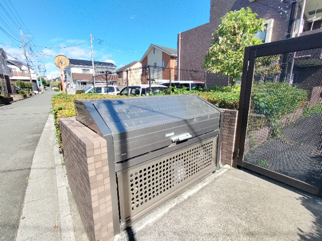 敷地内・建物