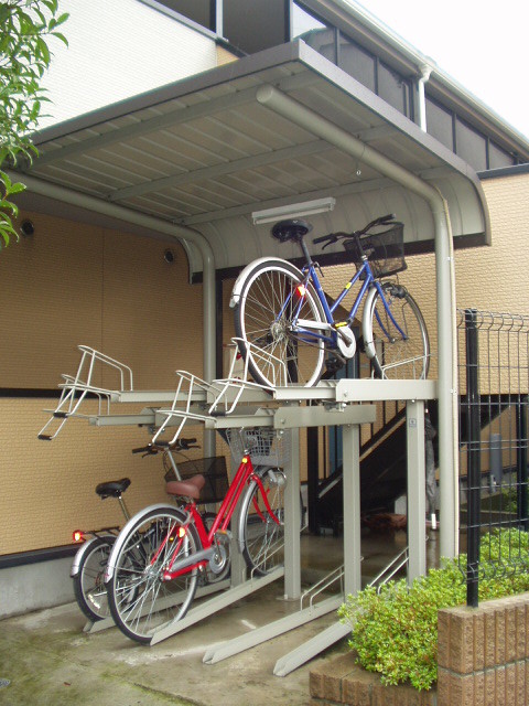 敷地内・建物