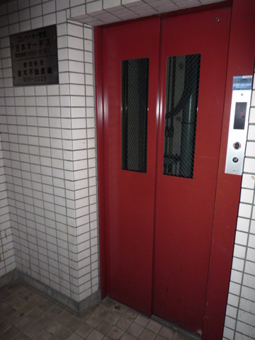 エレベーター