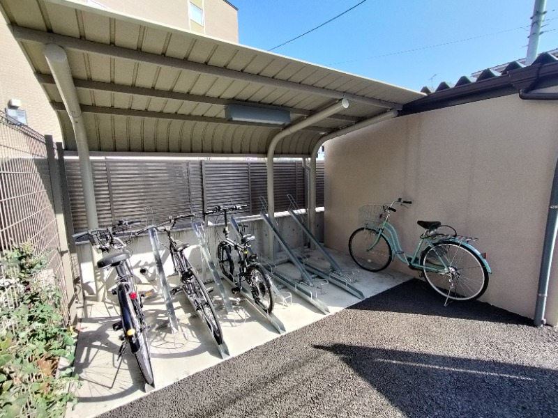 敷地内・建物
