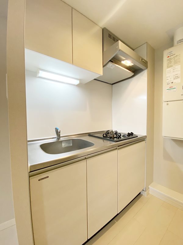 収納豊富なキッチン