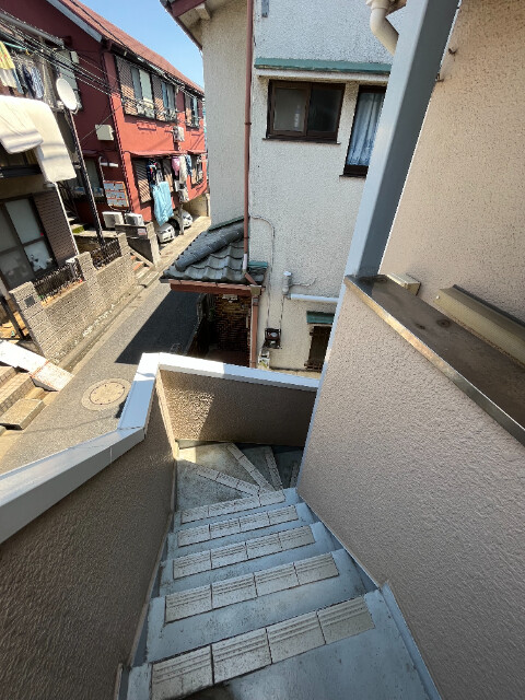 敷地内・建物