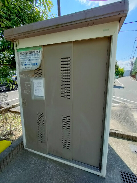 敷地内・建物