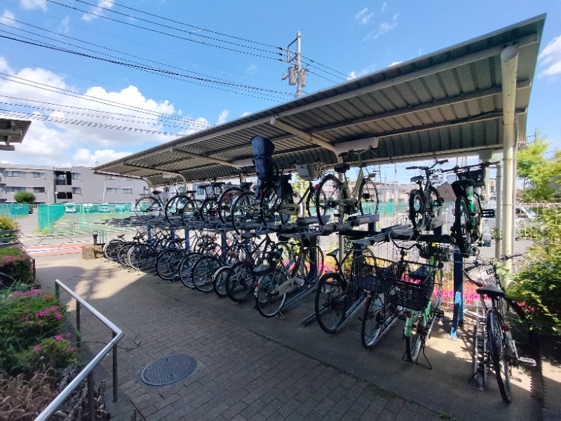 敷地内・建物