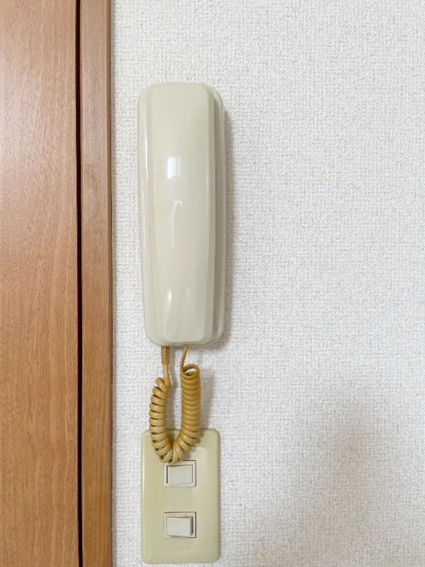 インターホン