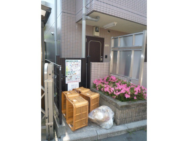 ゴミ置き場