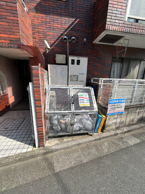 敷地内・建物