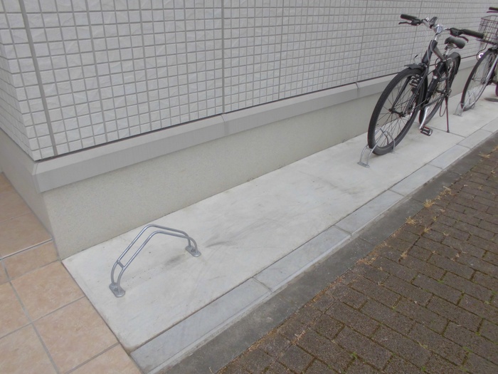 敷地内・建物