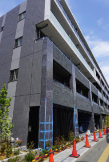 敷地内・建物