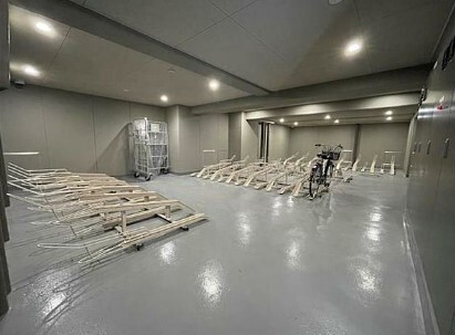 敷地内・建物