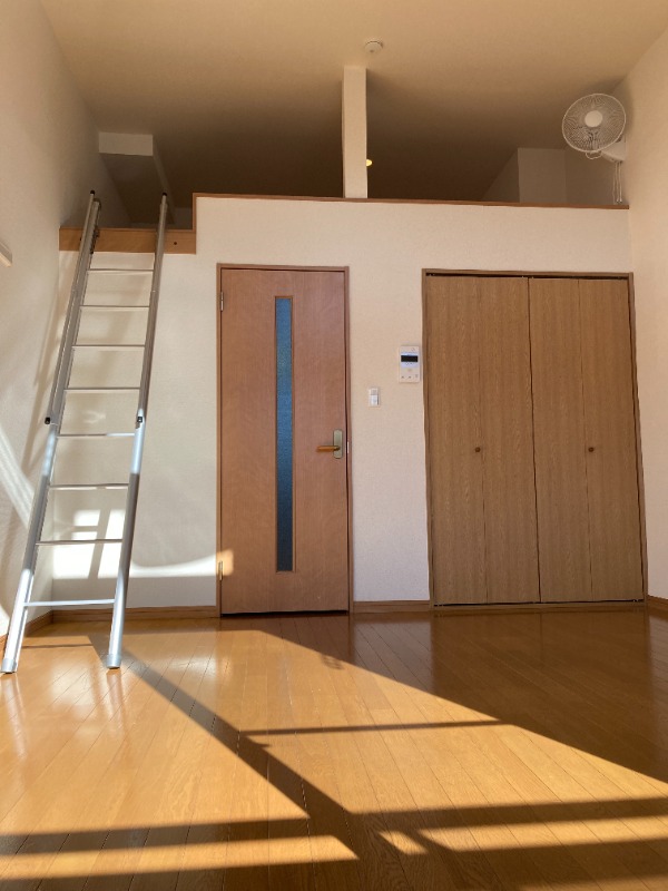 ※画像は別部屋の参考写真です。