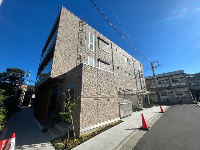 敷地内・建物