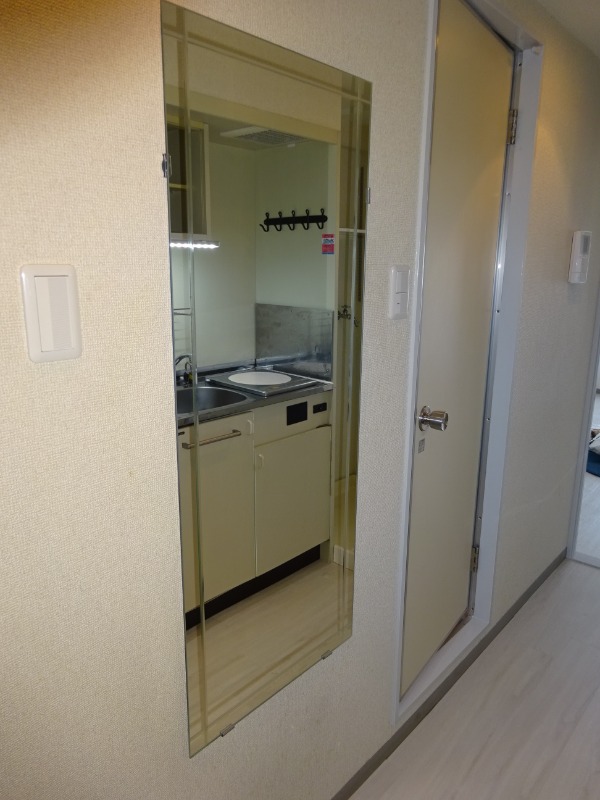 セブンイレブン板橋三園1丁目店 130m