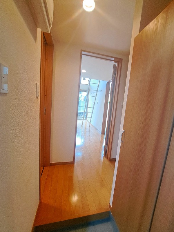 ※別号室同間取りの参考写真となります。