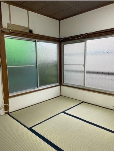 ２階、和室４．５帖　リホーム済