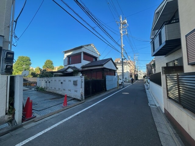 敷地内・建物