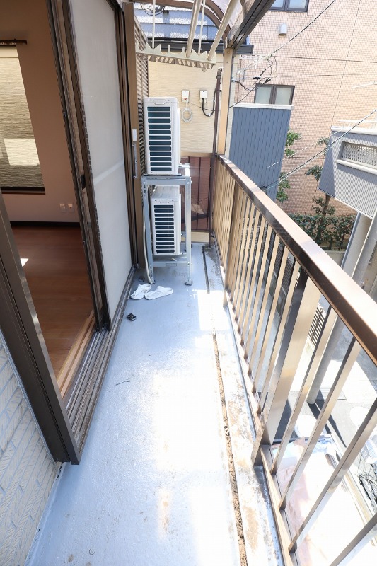 ２階バルコニー