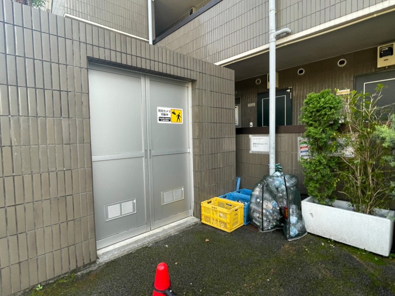 敷地内・建物