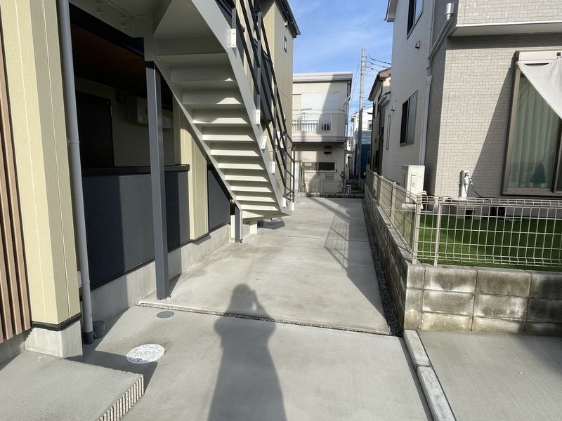 敷地内・建物