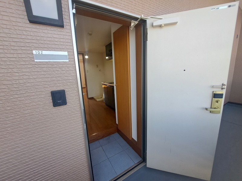 玄関