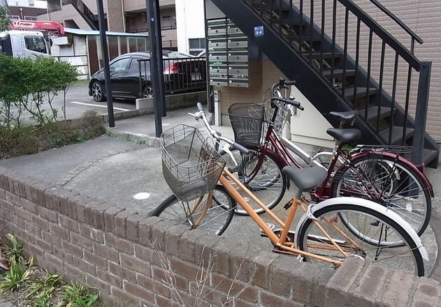 敷地内・建物