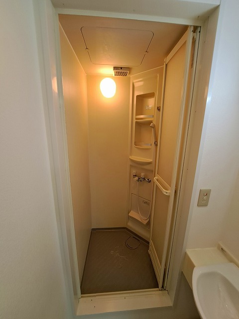 バス